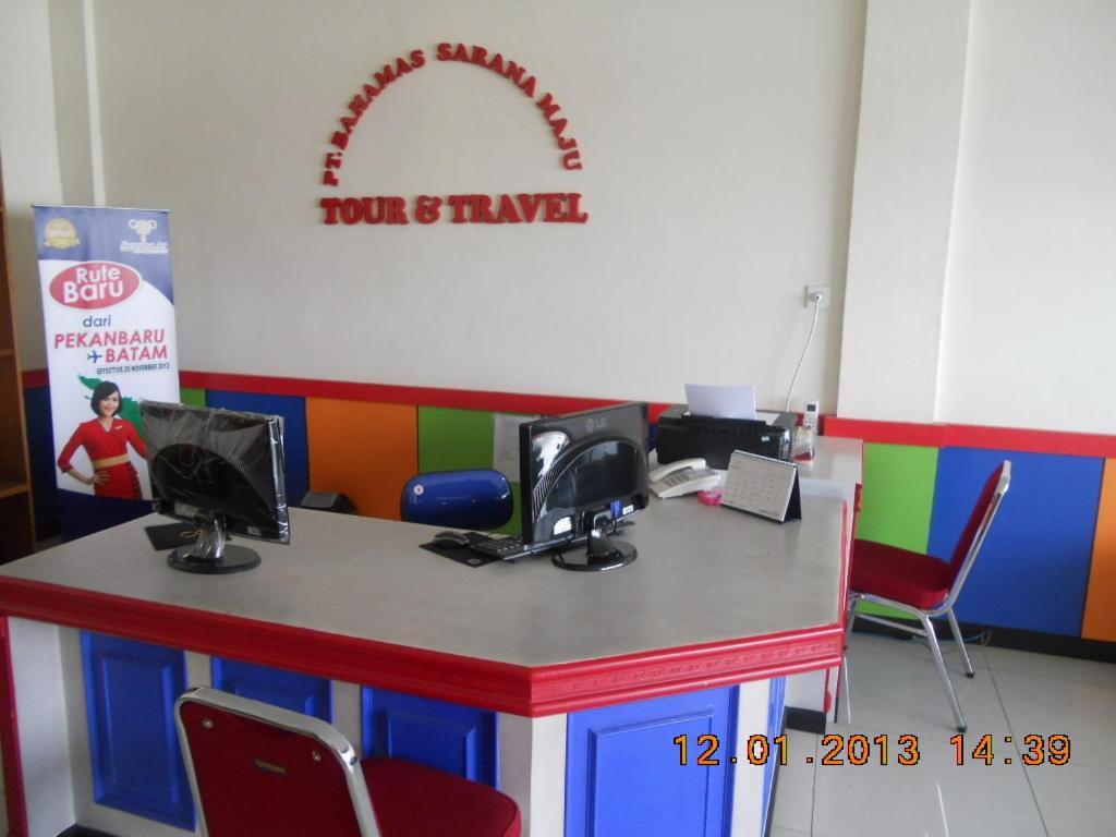 Parma Panam Hotel Pekanbaru Ngoại thất bức ảnh